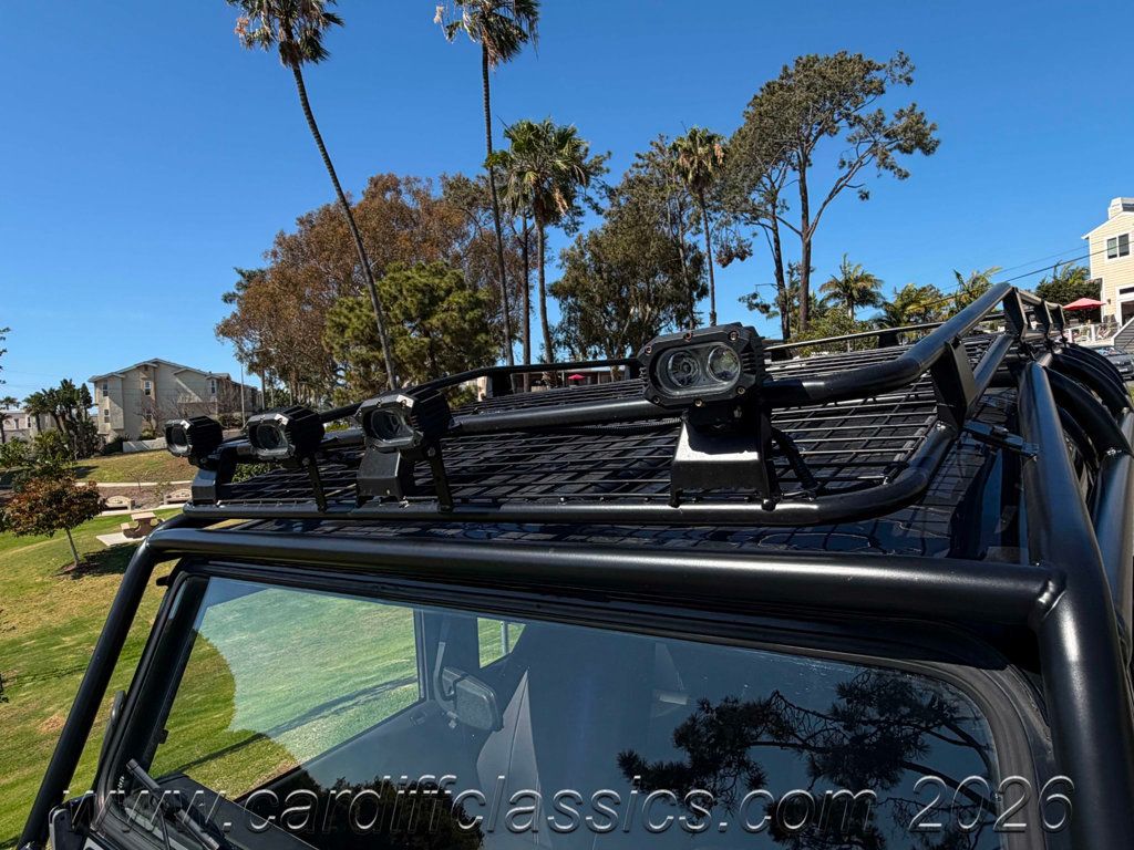 1990 Land Rover Defender 110  - 23003632 - 77