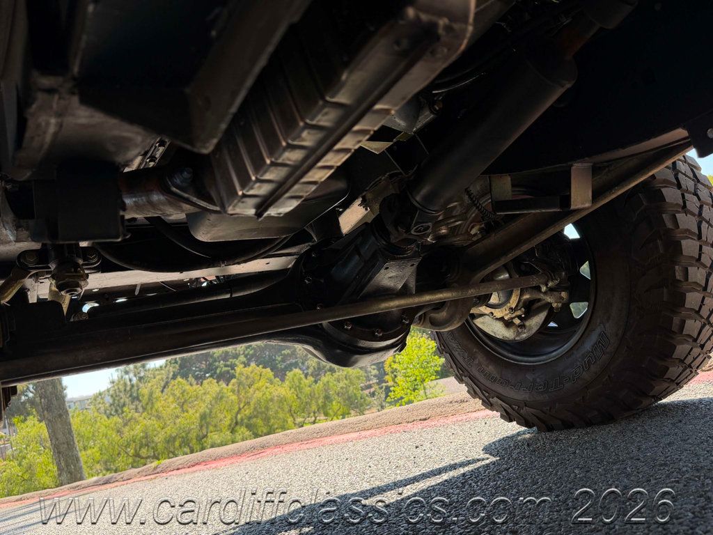 1990 Land Rover Defender 110  - 23003632 - 87