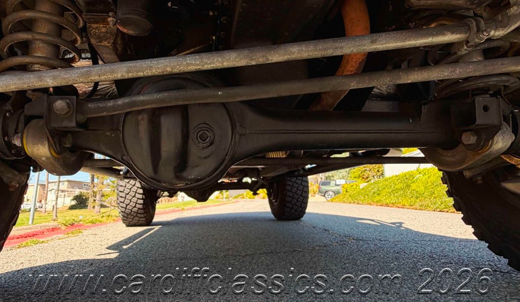 1990 Land Rover Defender 110  - 23003632 - 90