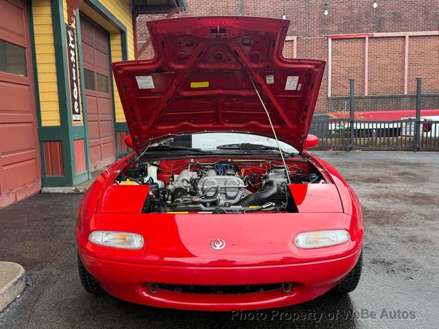 1990 Mazda MX-5 Miata 2dr Coupe Convertible - 23050891 - 37