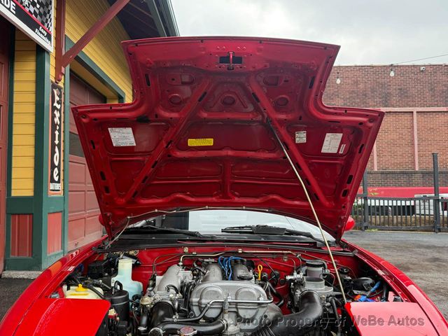 1990 Mazda MX-5 Miata 2dr Coupe Convertible - 23050891 - 38