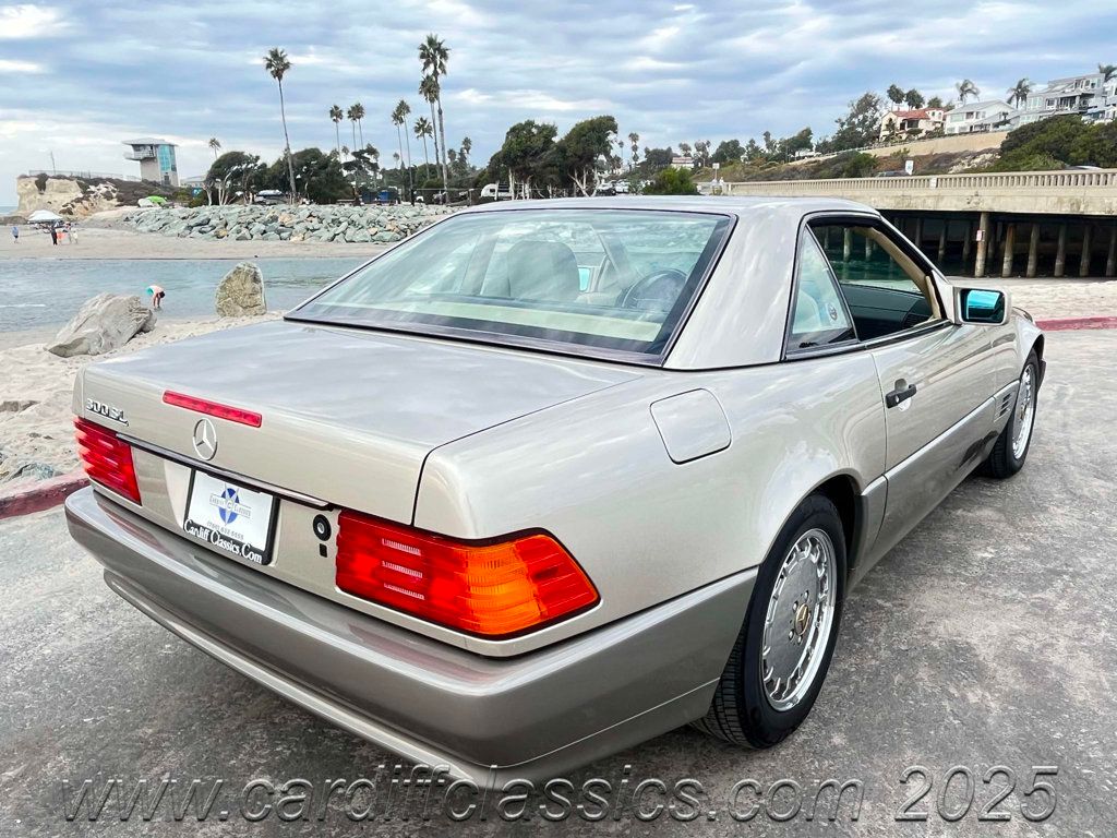 1990 Mercedes-Benz 300SL 2 Top Roadster - 22922385 - 30