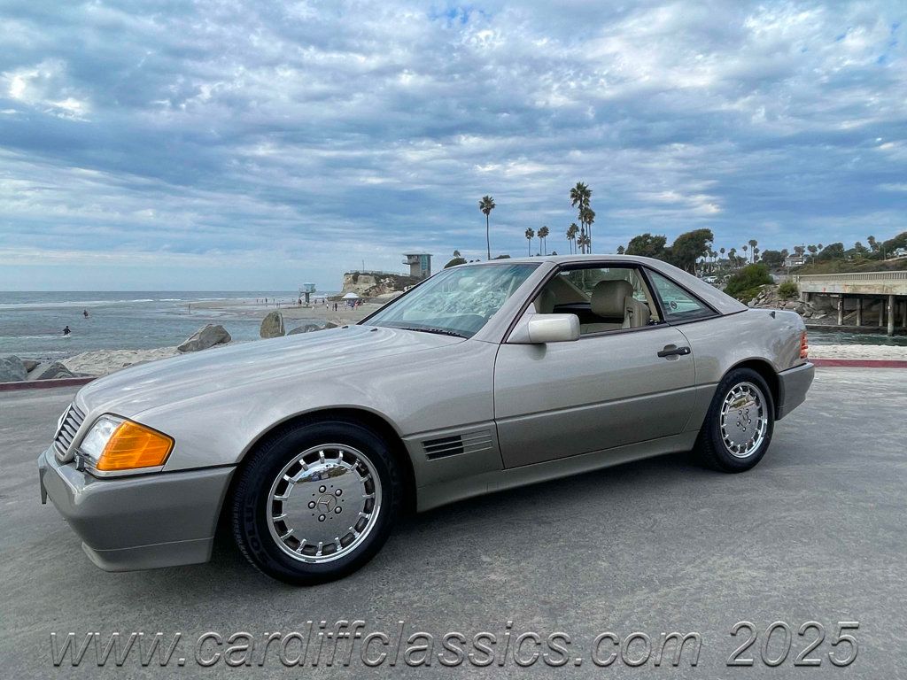 1990 Mercedes-Benz 300SL 2 Top Roadster - 22922385 - 32