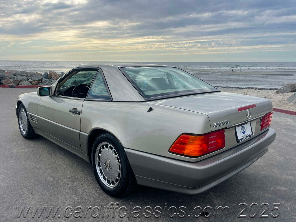 1990 Mercedes-Benz 300SL 2 Top Roadster - 22922385 - 42