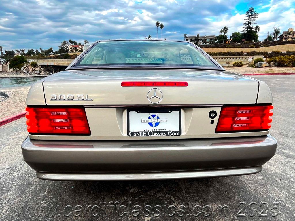 1990 Mercedes-Benz 300SL 2 Top Roadster - 22922385 - 7