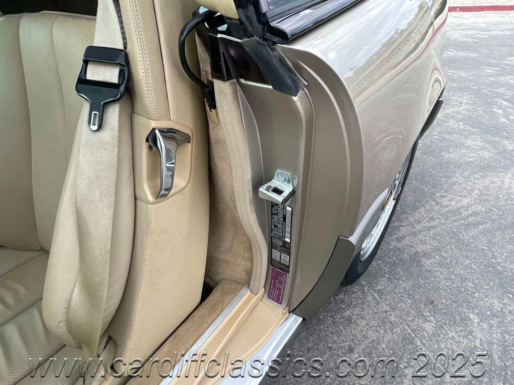 1990 Mercedes-Benz 300SL 2 Top Roadster  - 22922385 - 92