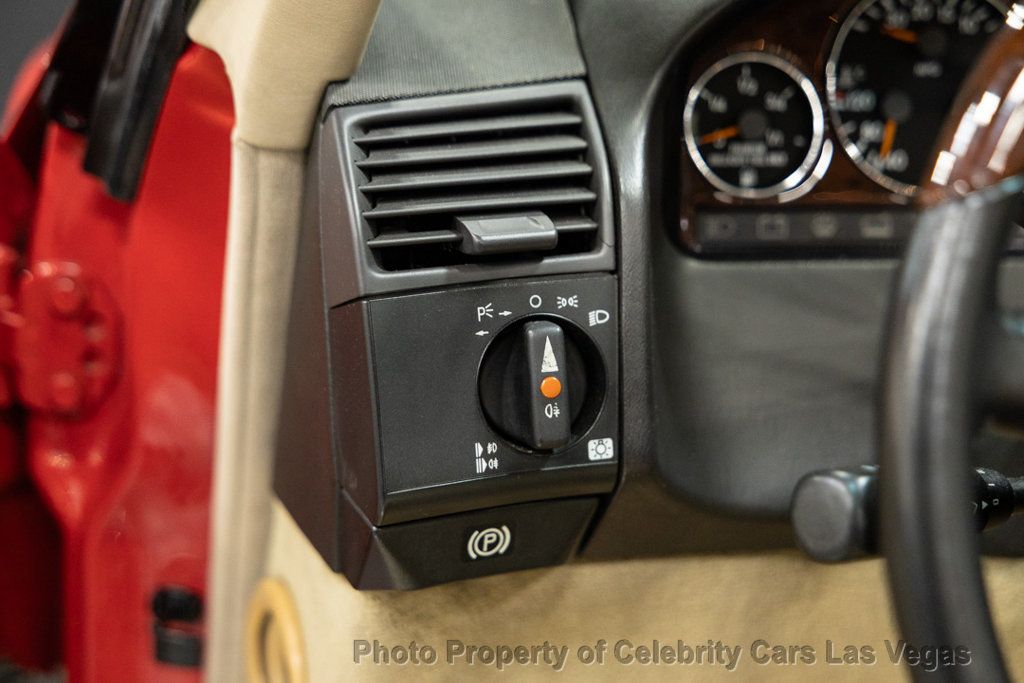 1990 Mercedes-Benz 500 SL  - 22965368 - 39