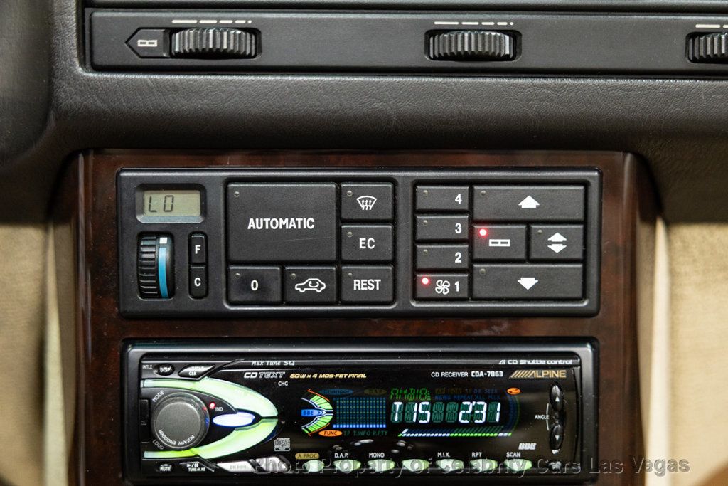 1990 Mercedes-Benz 500 SL  - 22965368 - 44