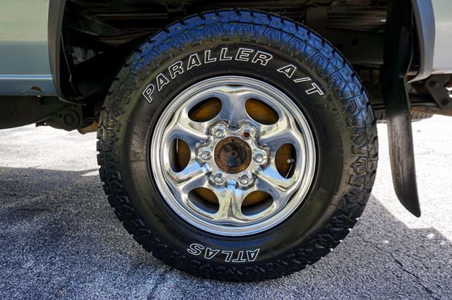 1990 Nissan Hardbody 4WD *5-Speed Manual* *XE Regular Cab w/ 4WD* *West-Coast Truck* - 22941015 - 41