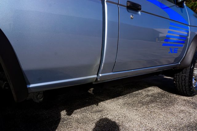 1990 Nissan Hardbody 4WD *5-Speed Manual* *XE Regular Cab w/ 4WD* *West-Coast Truck* - 22941015 - 74