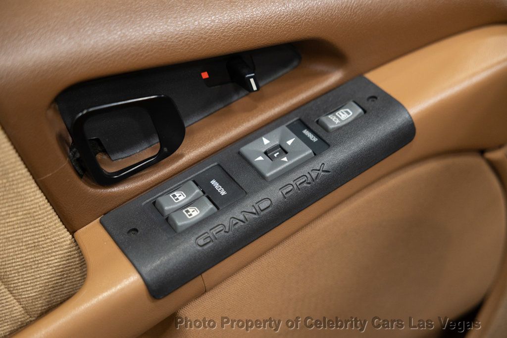 1990 Pontiac Grand Prix  by ASC/Mclaren - 22959034 - 23