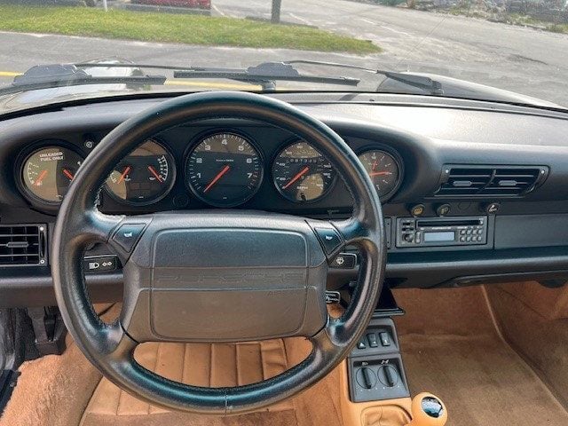 1990 Porsche 911 Carrera 2dr Coupe 4 - 22229068 - 10