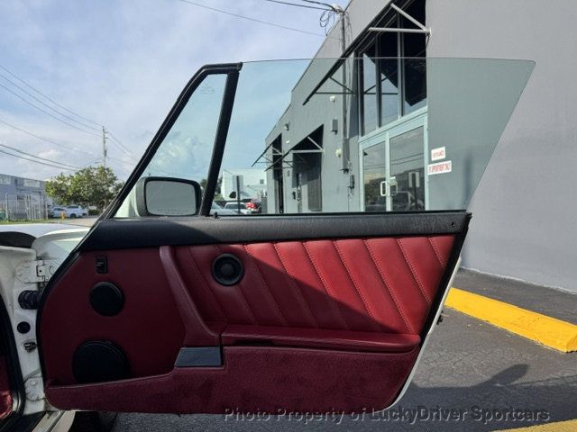 1990 Porsche 911 Carrera 2dr Coupe 4 Cabriolet - 23093474 - 27