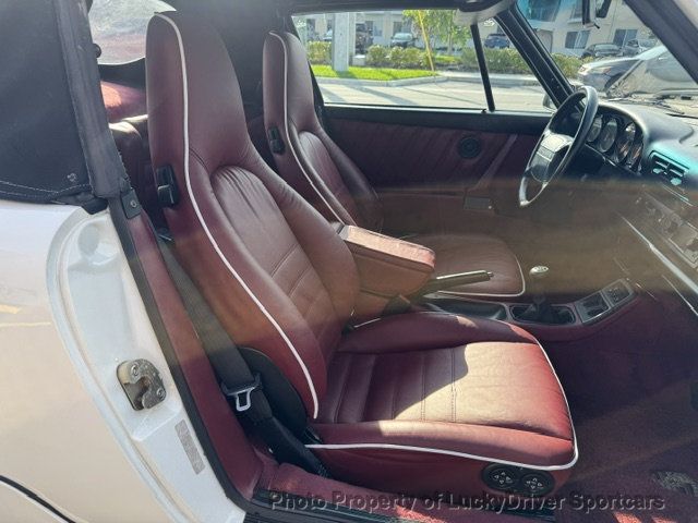 1990 Porsche 911 Carrera 2dr Coupe 4 Cabriolet - 23093474 - 44