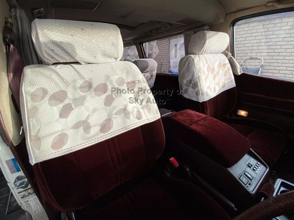 1990 Toyota Hiace Super Custom Limited Hiace Super Custom Limited - 22532815 - 40