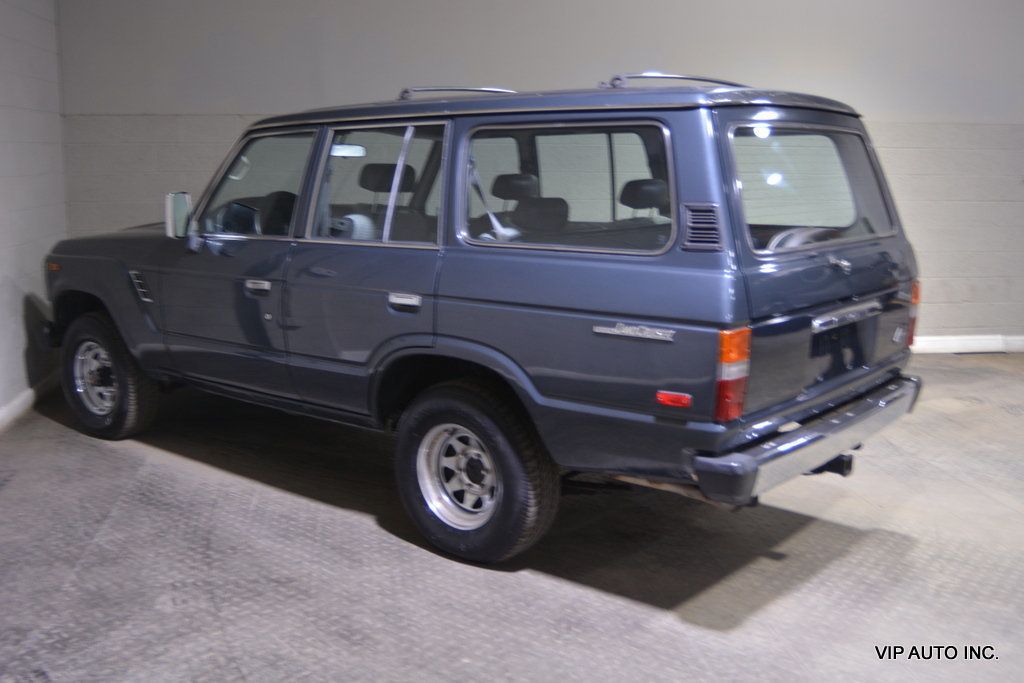1990 Toyota Land Cruiser 4dr Wagon - 22800260 - 2