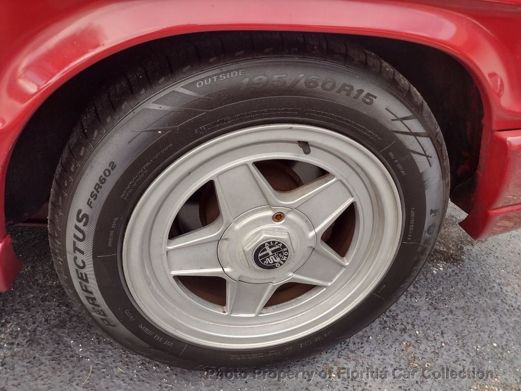 1991 Alfa Romeo Spider 2dr Veloce - 22113439 - 32