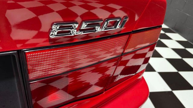 1991 BMW 8 Series 850i - 22906896 - 42