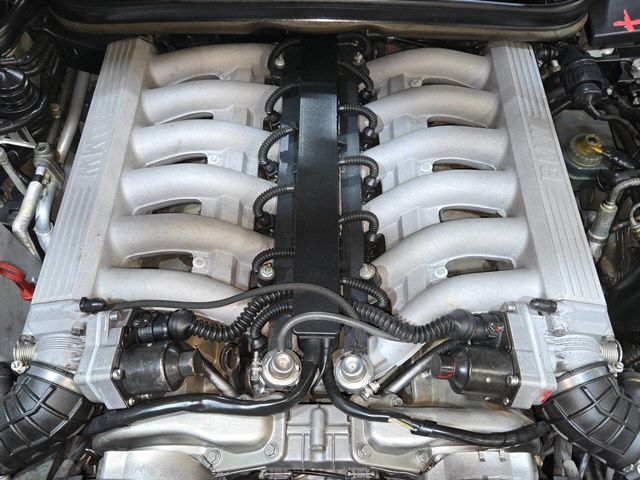 1991 BMW 8 Series 850i - 22980673 - 8