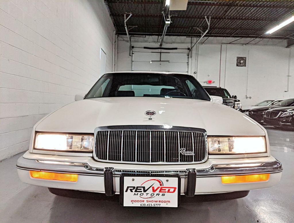 1991 Buick Riviera 2dr Coupe - 22085074 - 8