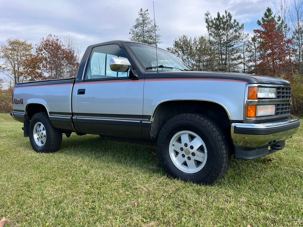 1991 Chevrolet 1500 Pickups OBS 4x4 short bed - 22601182 - 0