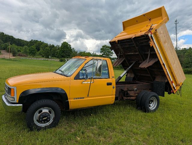 1991 Chevrolet 3500 HD Chassis-Cabs Trusty 350 4x4 Dump Truck - 23017575 - 24