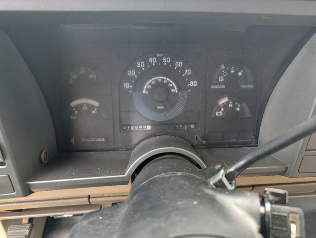 1991 Chevrolet 3500 HD Chassis-Cabs Trusty 350 4x4 Dump Truck - 23017575 - 38