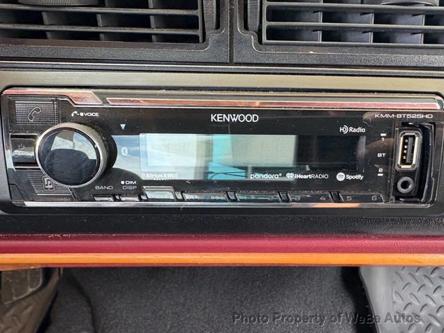 1991 Chevrolet C/K 1500 Series 4X2 2dr Regular Cab - 23023441 - 32