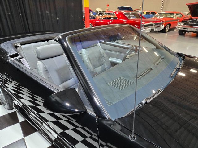 1991 Chevrolet Camaro 2dr Convertible Z28 - 22940460 - 45