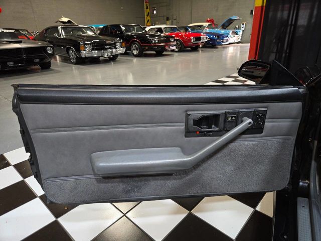 1991 Chevrolet Camaro 2dr Convertible Z28 - 22940460 - 58