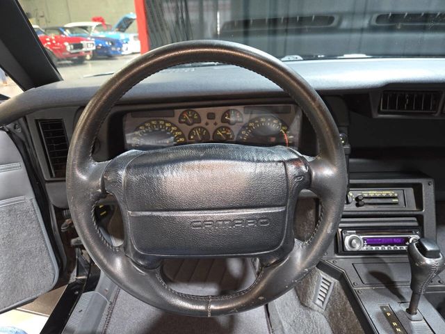 1991 Chevrolet Camaro 2dr Convertible Z28 - 22940460 - 64