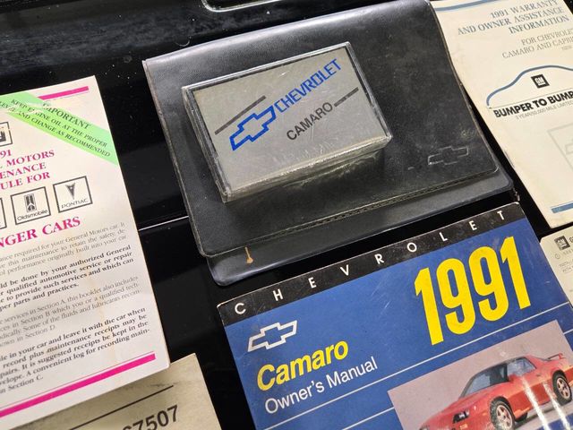 1991 Chevrolet Camaro 2dr Convertible Z28 - 22940460 - 68
