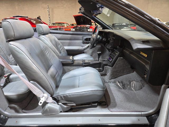 1991 Chevrolet Camaro 2dr Convertible Z28 - 22940460 - 8
