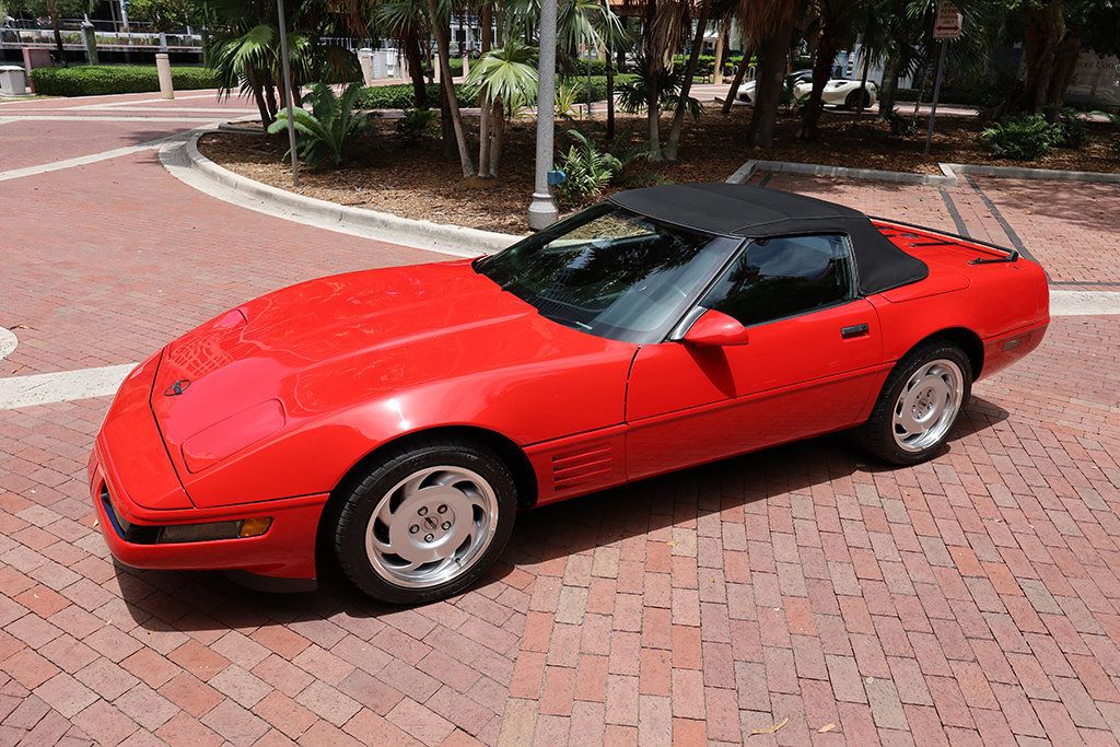 1991 Chevrolet Corvette Convertible photo 17