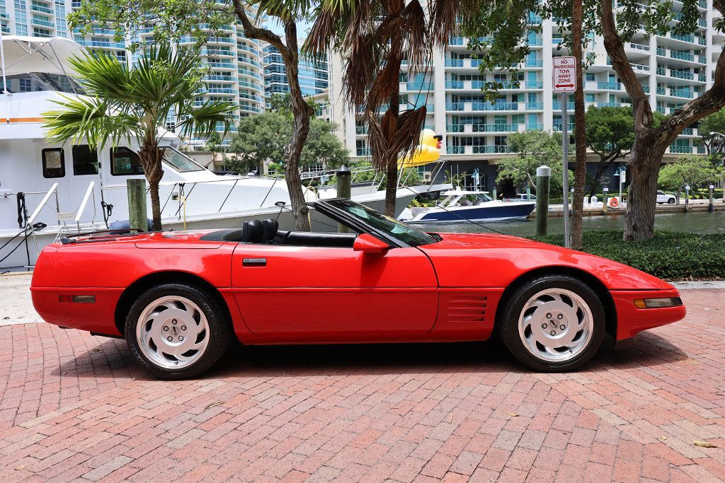 1991 Chevrolet Corvette Convertible photo 18