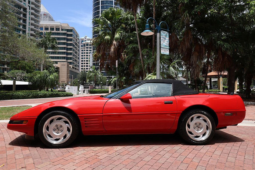 1991 Chevrolet Corvette Convertible photo 19