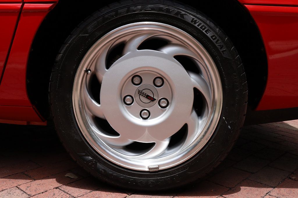 1991 Chevrolet Corvette Convertible photo 34