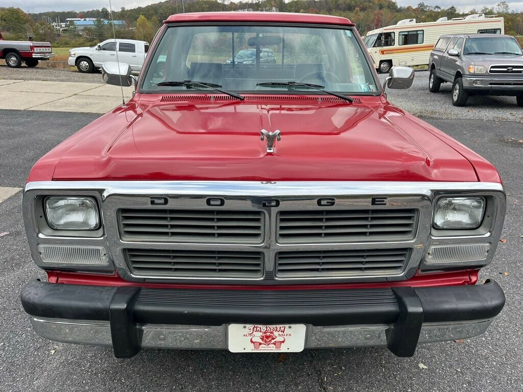 1991 Dodge D150 Garage Kept w/ Original Paint - 22594244 - 9