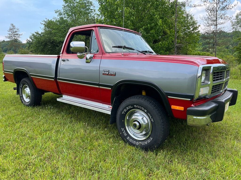 1991 Dodge D250 & W250 First Generation 12 Valve Cummins Turbo Diesel 4x4  - 22413046 - 0