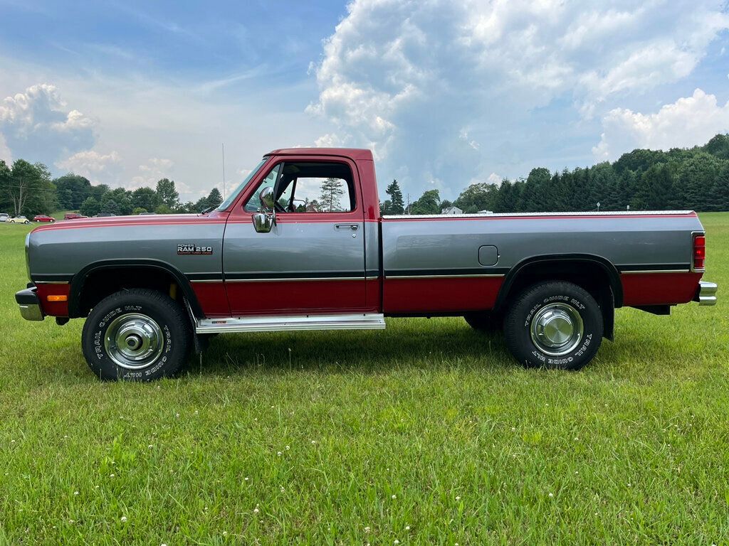 1991 Dodge D250 & W250 First Generation 12 Valve Cummins Turbo Diesel 4x4  - 22413046 - 8