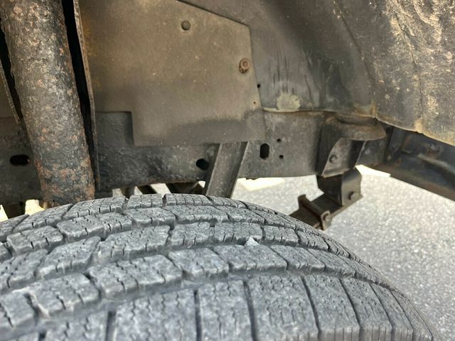 1991 Ford F-Super Duty Trucks Roll Back Tilt Bed Car Hauler - 22565289 - 11