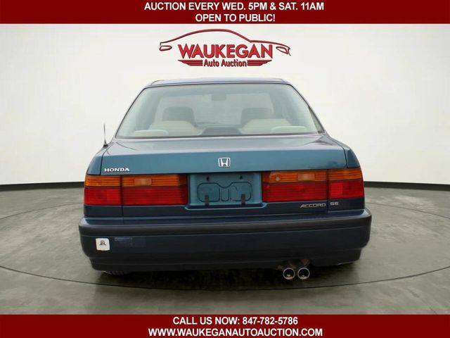 1991 Honda Accord 4dr Sedan SE - 23021444 - 5