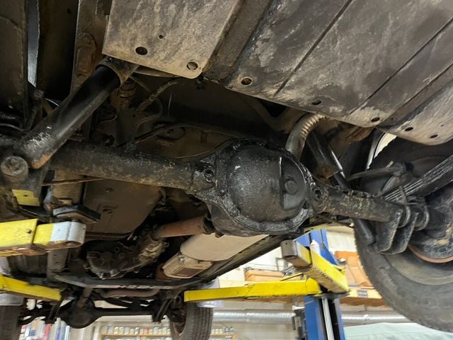 1991 Jeep Cherokee Classic 1-Owner Cherokee Laredo 4x4 XJ Box Cherokee - 23019556 - 28