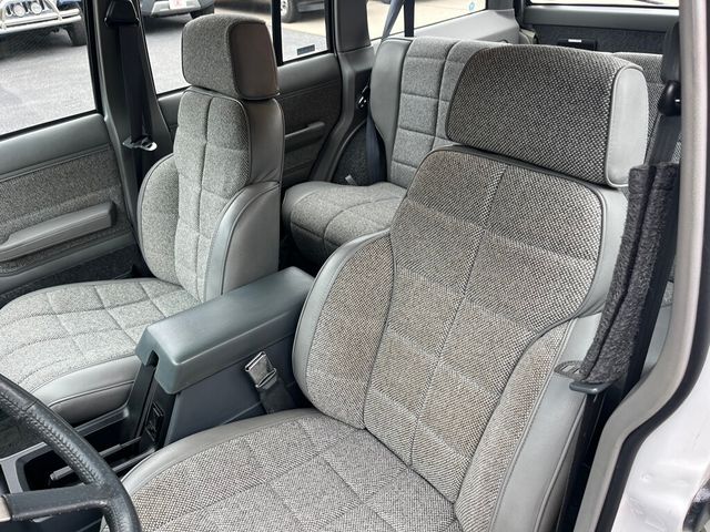 1991 Jeep Cherokee Classic 1-Owner Cherokee Laredo 4x4 XJ Box Cherokee - 23019556 - 40