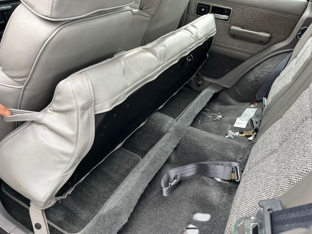 1991 Jeep Cherokee Classic 1-Owner Cherokee Laredo 4x4 XJ Box Cherokee - 23019556 - 50