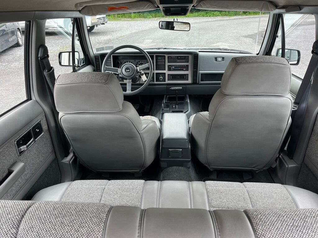 1991 Jeep Cherokee Classic 1-Owner Cherokee Laredo 4x4 XJ Box Cherokee - 23019556 - 53