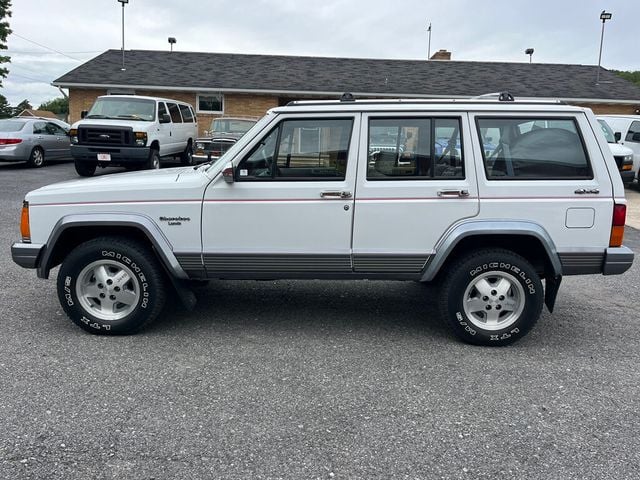 1991 Jeep Cherokee Classic 1-Owner Cherokee Laredo 4x4 XJ Box Cherokee - 23019556 - 5