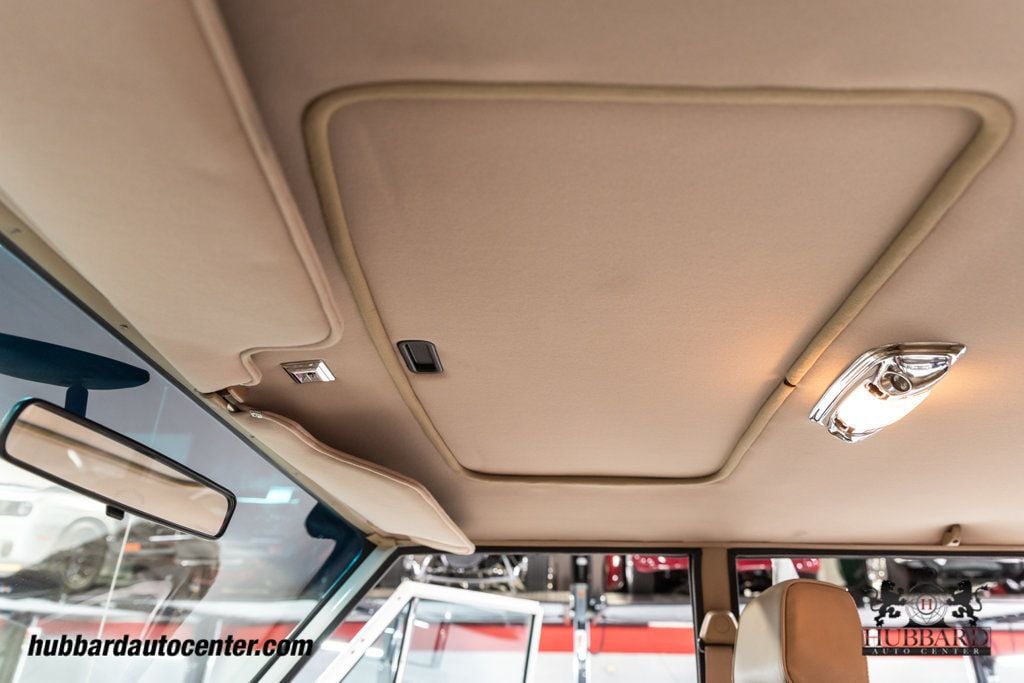 1991 Jeep Grand Wagoneer 4dr Wagon 4WD - 22599648 - 79