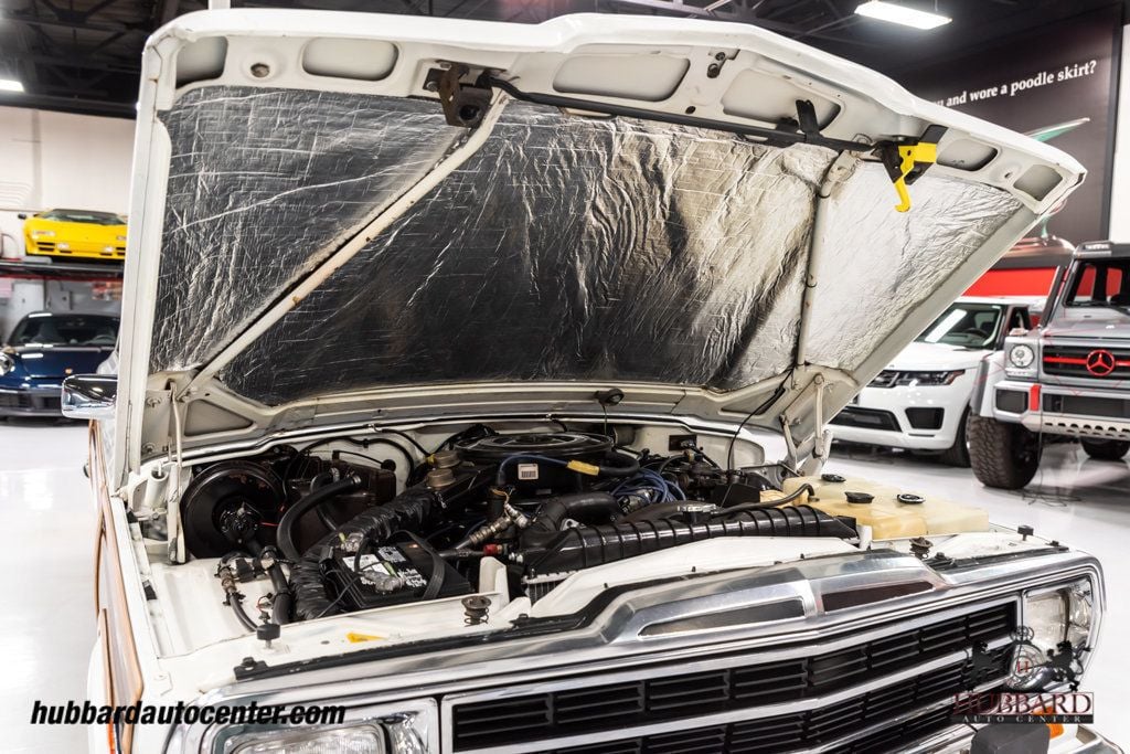 1991 Jeep Grand Wagoneer 4dr Wagon 4WD - 22599648 - 90