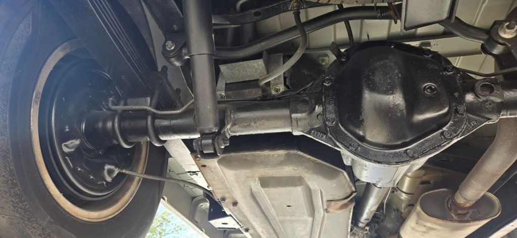 1991 Jeep Grand Wagoneer 4dr Wagon 4WD - 22599648 - 95